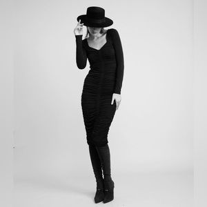 Rachel Parcell long sleeve ruched bodycon dress